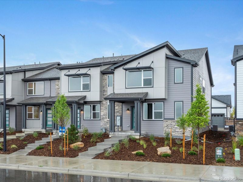 6356 N Lisbon St, Aurora, CO 80019