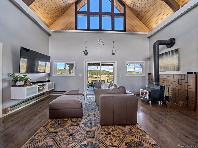 7851 Grizzly Way, Evergreen, CO 80439