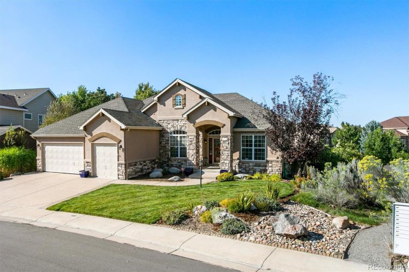 1550 Peninsula Cir, Castle Rock, CO 80104