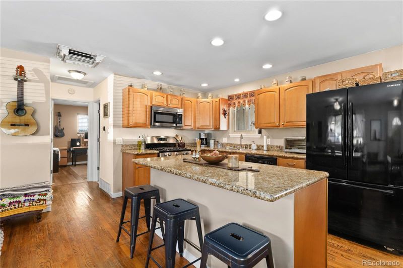8020 Knox Ct, Westminster, CO 80031
