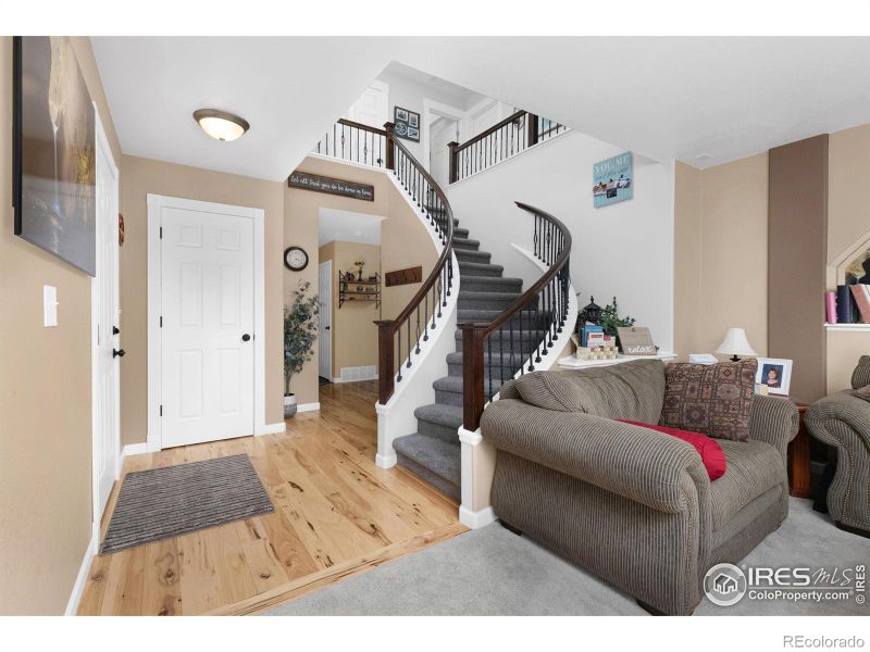 4014 Stoney Creek Dr, Fort Collins, CO 80525