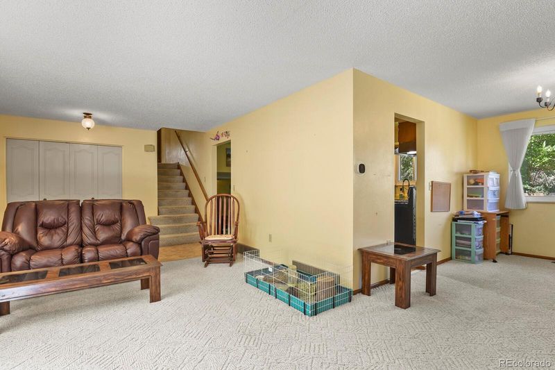 3401 S Olathe Way, Aurora, CO 80013
