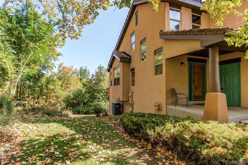 918 Cottonwood Cir, Golden, CO 80401