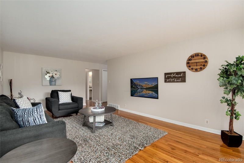 6671 S Race Cir W, Centennial, CO 80121