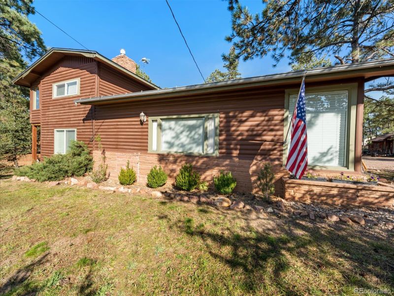 563 Greeley Blvd, Palmer Lake, CO 80133
