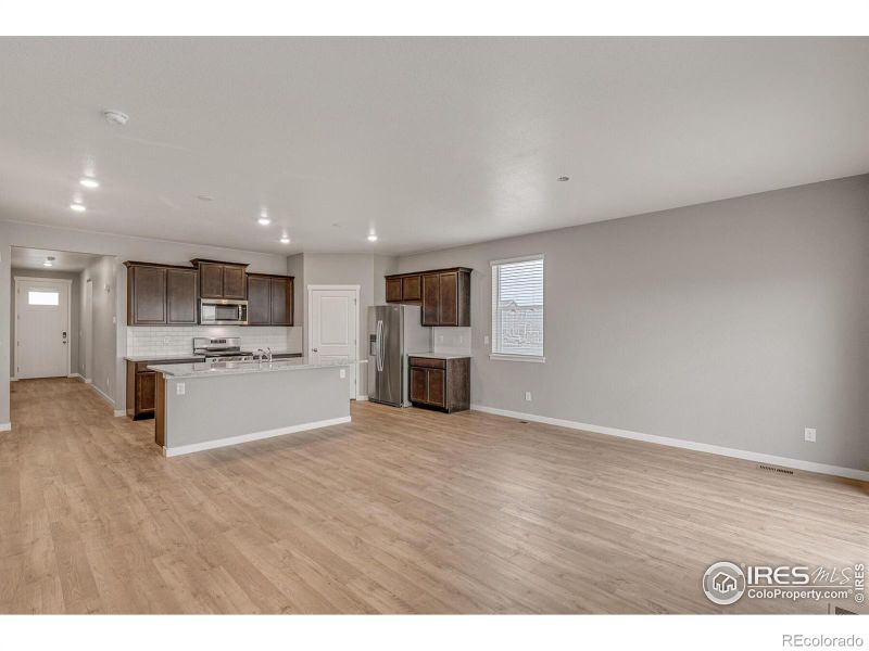 6048 Holstein Dr, Windsor, CO 80528