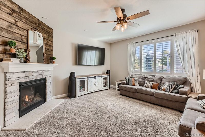 7856 Bandit Dr, Castle Rock, CO 80108