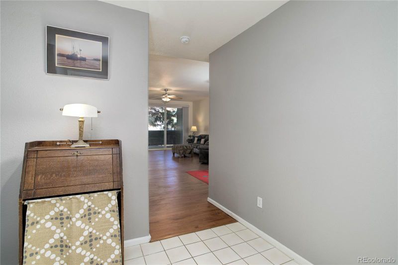 2154 S Fulton Cir #102, Aurora, CO 80247
