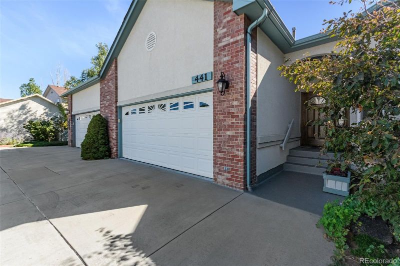 441 S Cody Ct, Lakewood, CO 80226