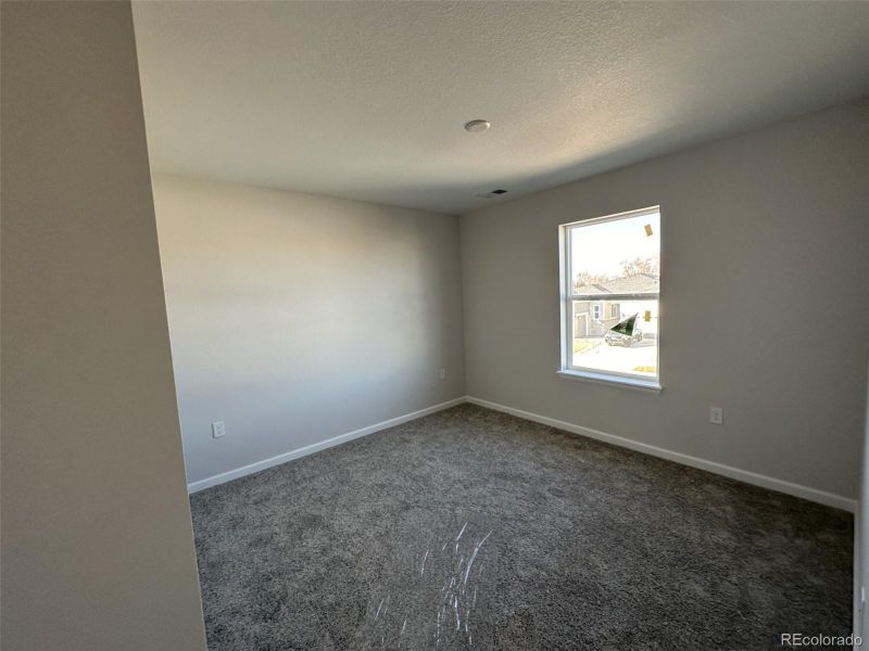3250 Snowy Owl Ln, Brighton, CO 80601