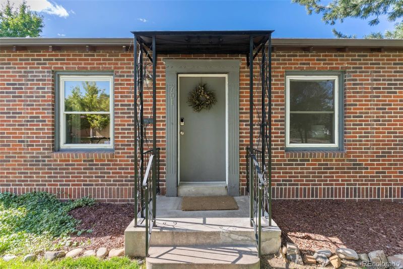 701 S Bryant St, Denver, CO 80219