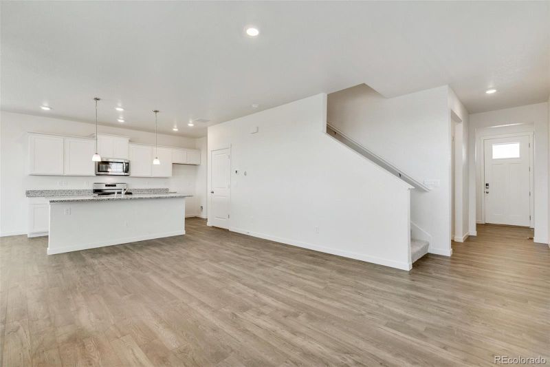 722 Gareth Ln, Lochbuie, CO 80603