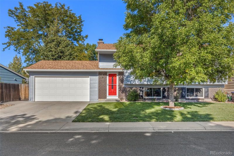 1000 Acadia Ave, Lafayette, CO 80026