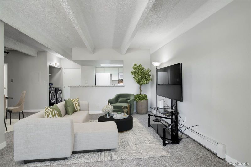 1011 S Ironton St #109, Aurora, CO 80012