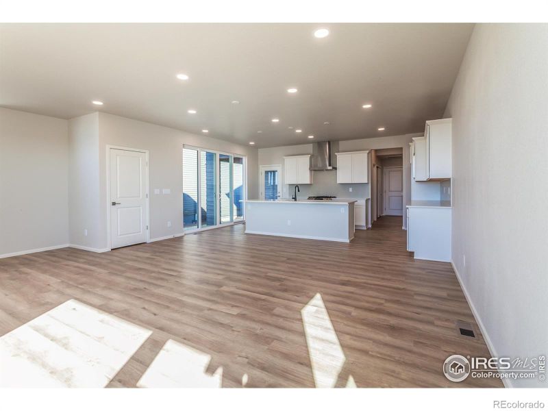 6070 Saddle Horn Dr, Timnath, CO 80547