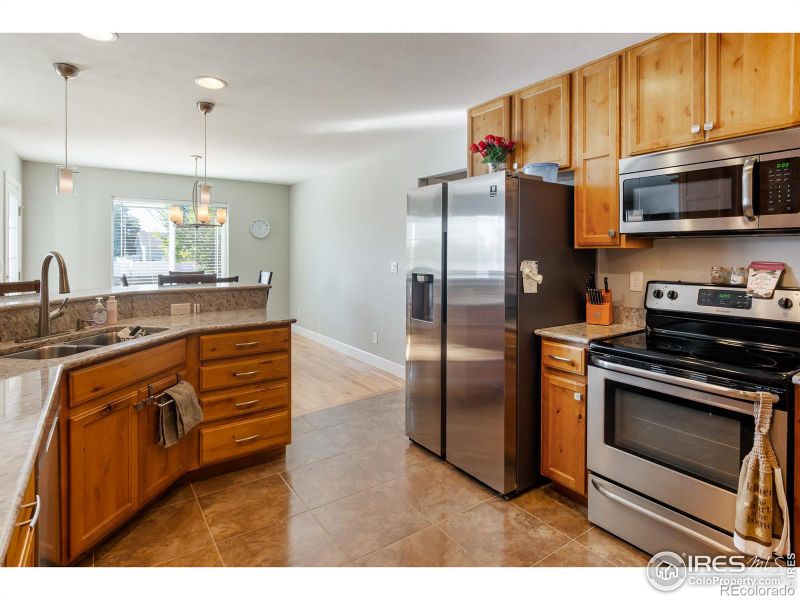 4215 White Deer Ln, Wellington, CO 80549