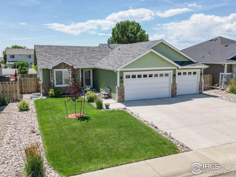 4215 White Deer Ln, Wellington, CO 80549