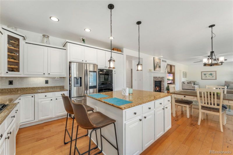 6319 S Langdale Way, Aurora, CO 80016