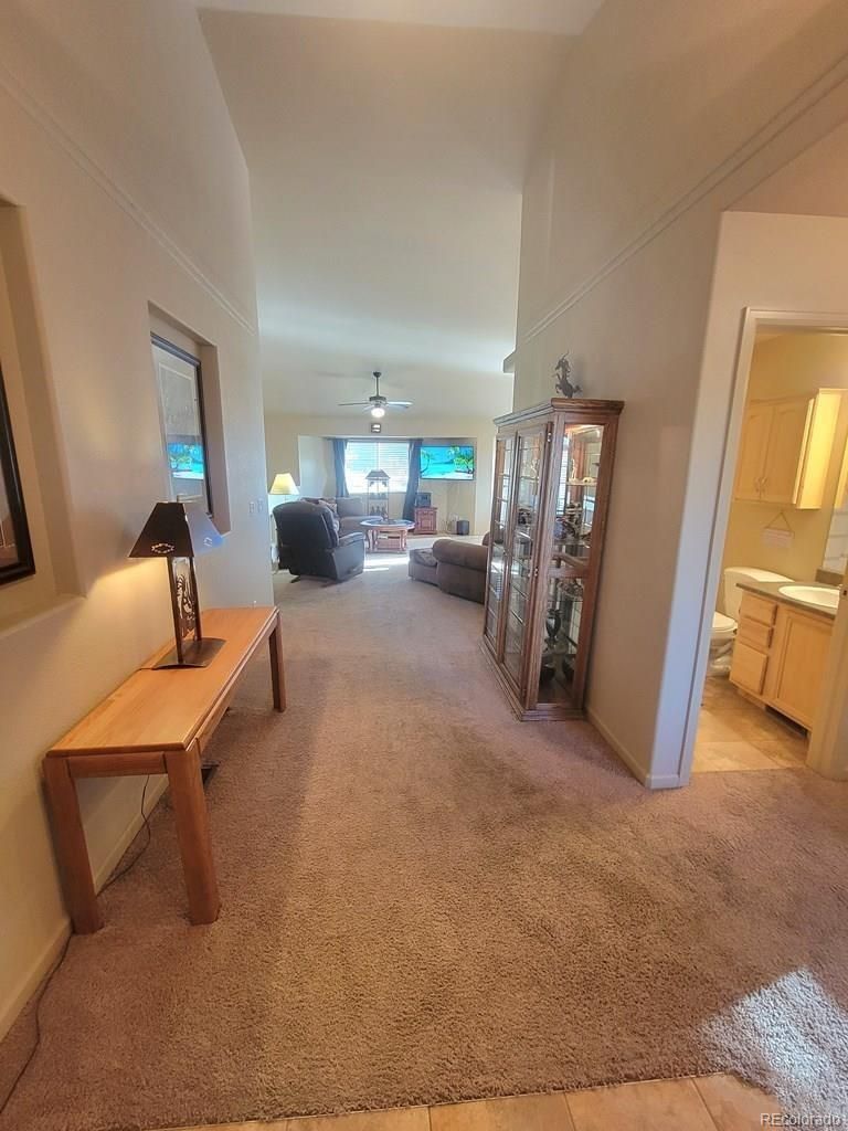 1818 Acomita Dr, Pueblo West, CO 81007