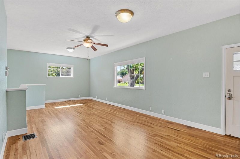 344 4th St, Kersey, CO 80644