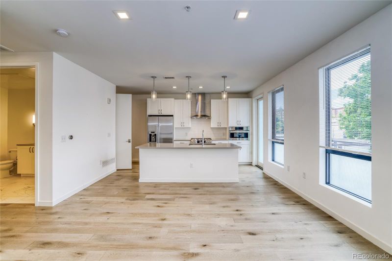 1735 Central St #313, Denver, CO 80211