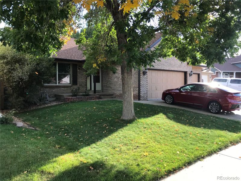 2558 E 124th Pl, Thornton, CO 80241