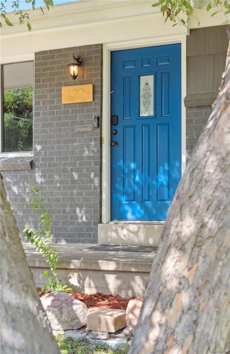 7221 W 64th Ave, Arvada, CO 80003