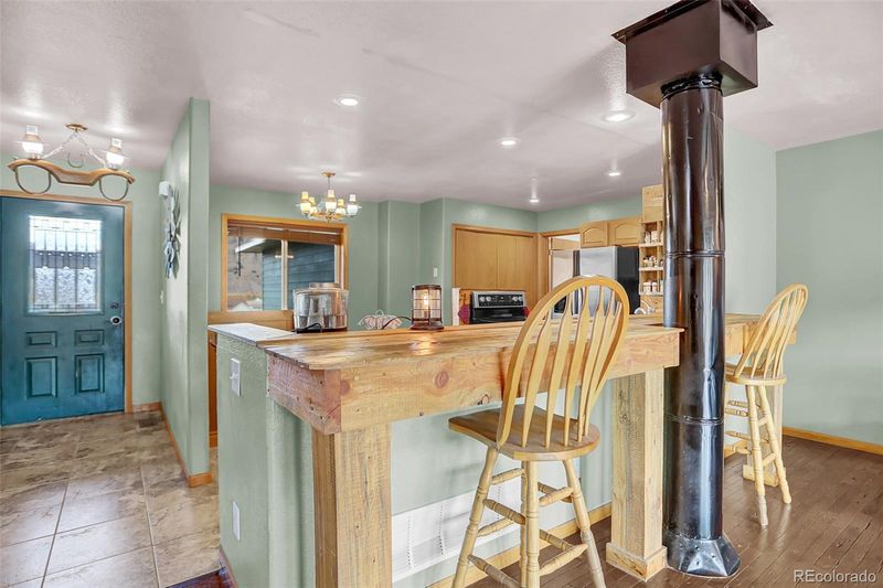 560 E Byers Ave, Hot Sulphur Springs, CO 80451