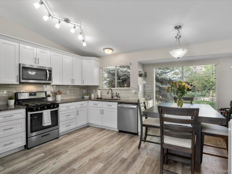 8851 Miners Pl, Highlands Ranch, CO 80126