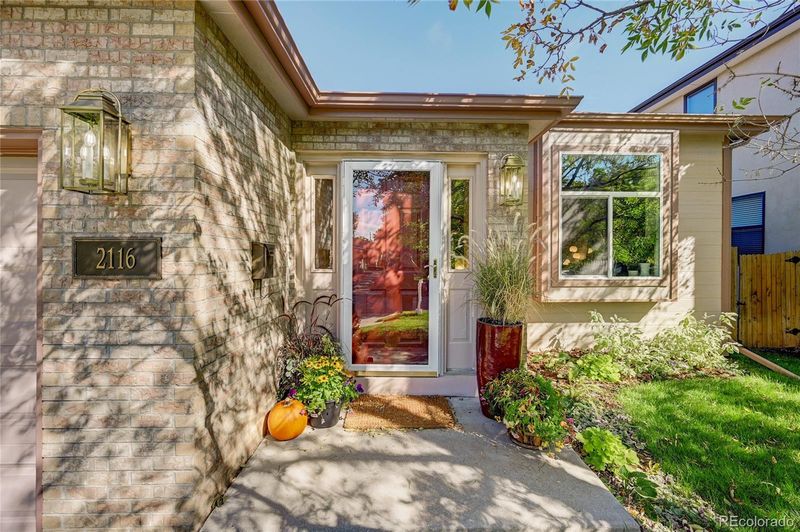 2116 S Ogden St, Denver, CO 80210