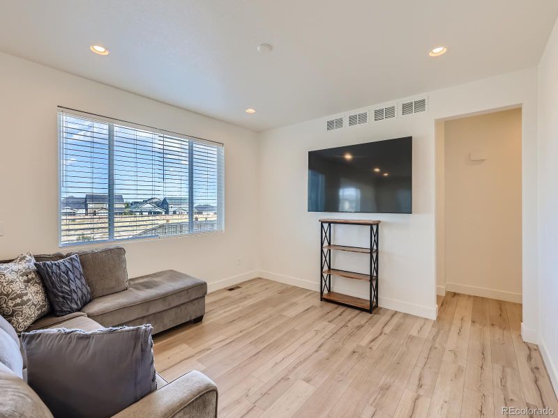 3637 Silver Rock Cir, Castle Rock, CO 80104