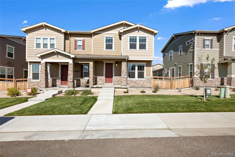 21260 E Radcliff Pl, Aurora, CO 80015