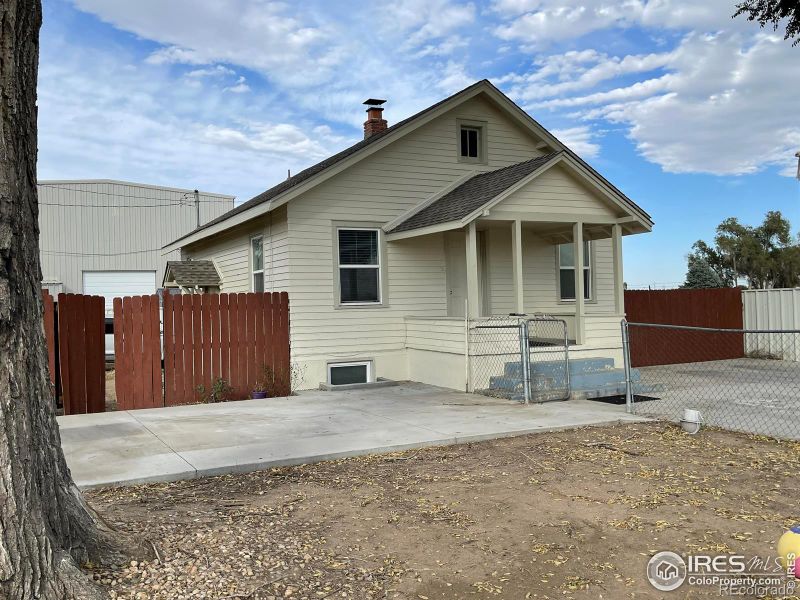 929 36th St, Evans, CO 80620