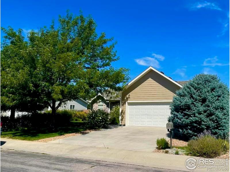 810 Nicole Rd, Sterling, CO 80751