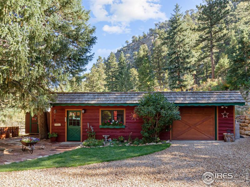 3157 Riverside Dr, Lyons, CO 80540