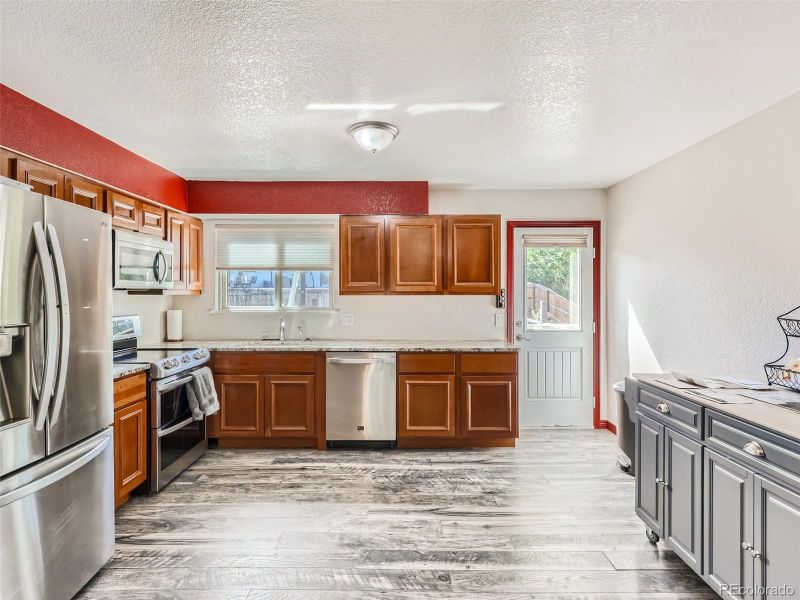 16516 E Wesley Ave, Aurora, CO 80013