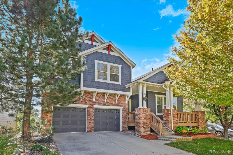 25212 E Indore Dr, Aurora, CO 80016