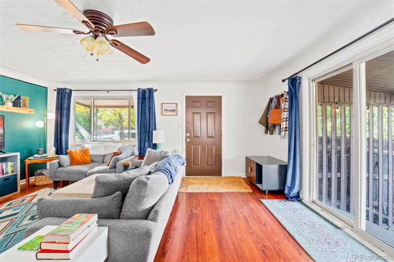 5955 W 5th Ave, Lakewood, CO 80226