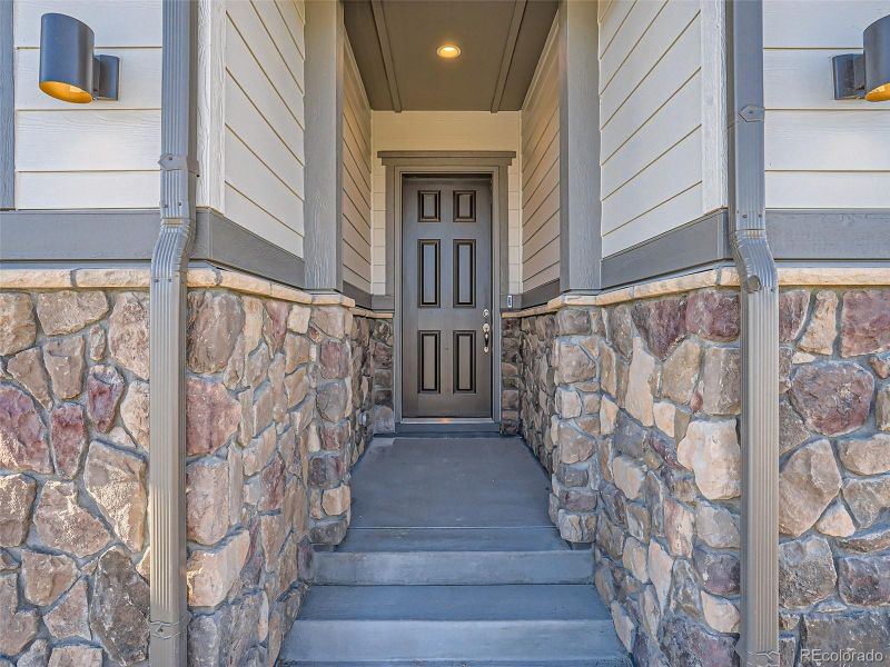 8931 S Rome Ct, Aurora, CO 80016