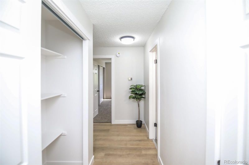 1233 N Ogden St #605, Denver, CO 80218