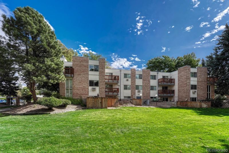 2835 S Monaco Pw #2-308, Denver, CO 80222