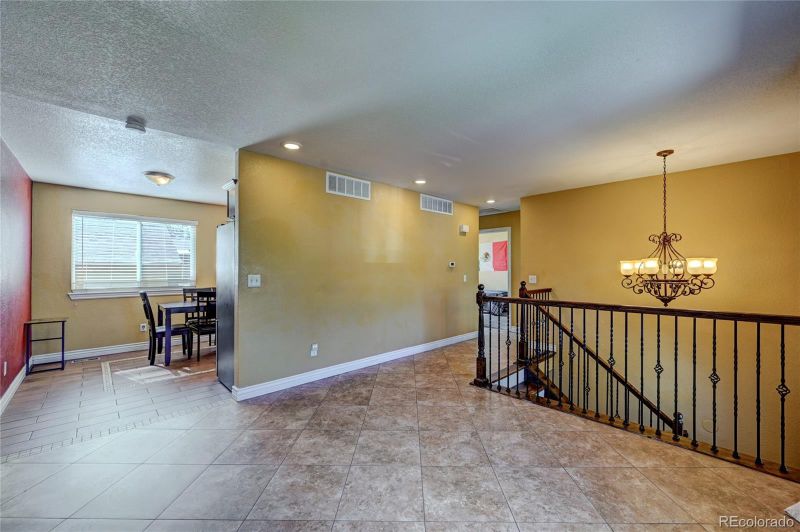 16724 E Tufts Ave, Aurora, CO 80015