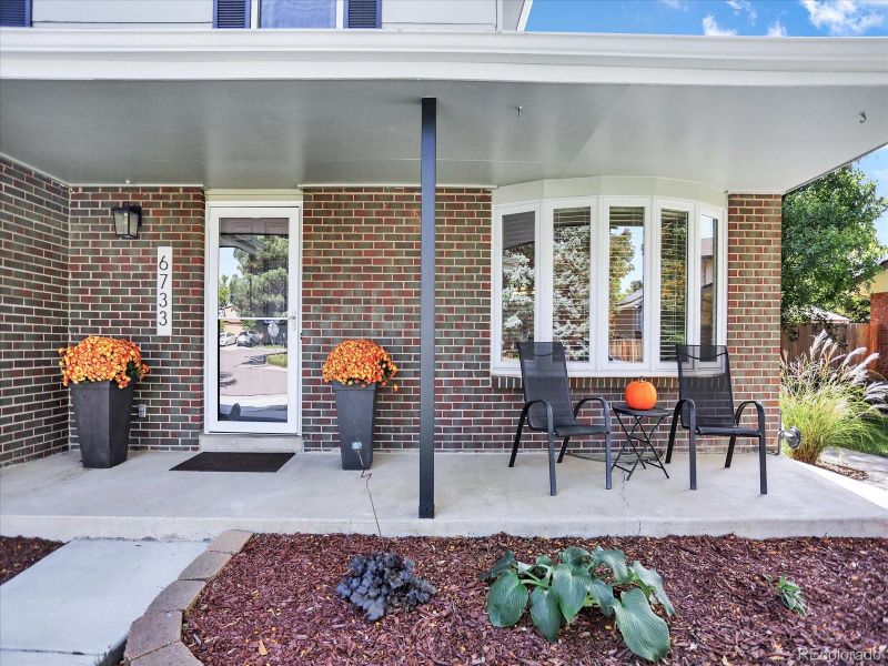 6733 Xenon Dr, Arvada, CO 80004