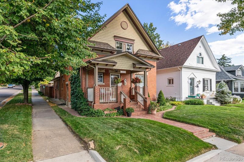 1002 S Emerson St, Denver, CO 80209