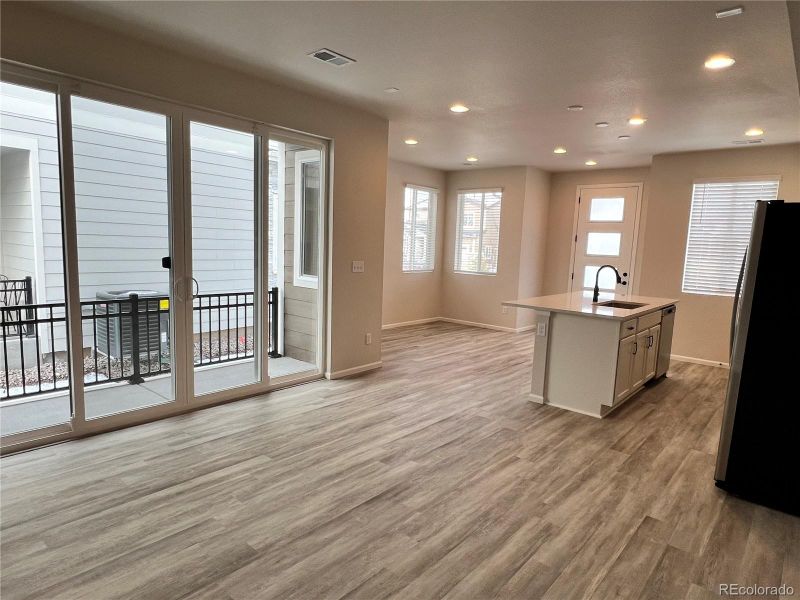 91 S Uriah St, Aurora, CO 80018