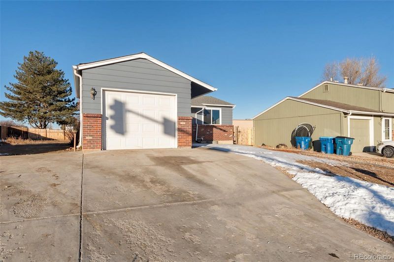 4297 S Pitkin St, Aurora, CO 80013