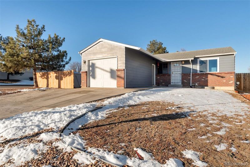 4297 S Pitkin St, Aurora, CO 80013