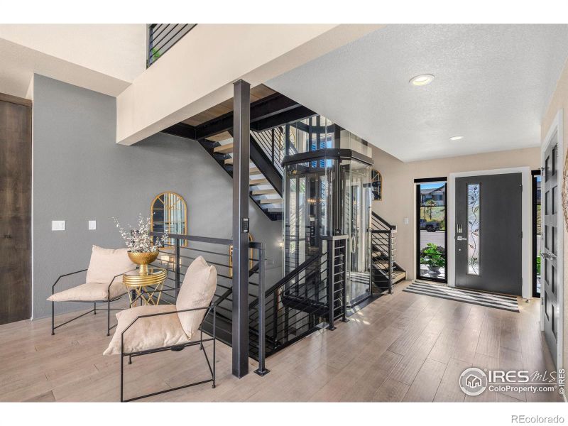 2059 Picture Point Dr, Windsor, CO 80550