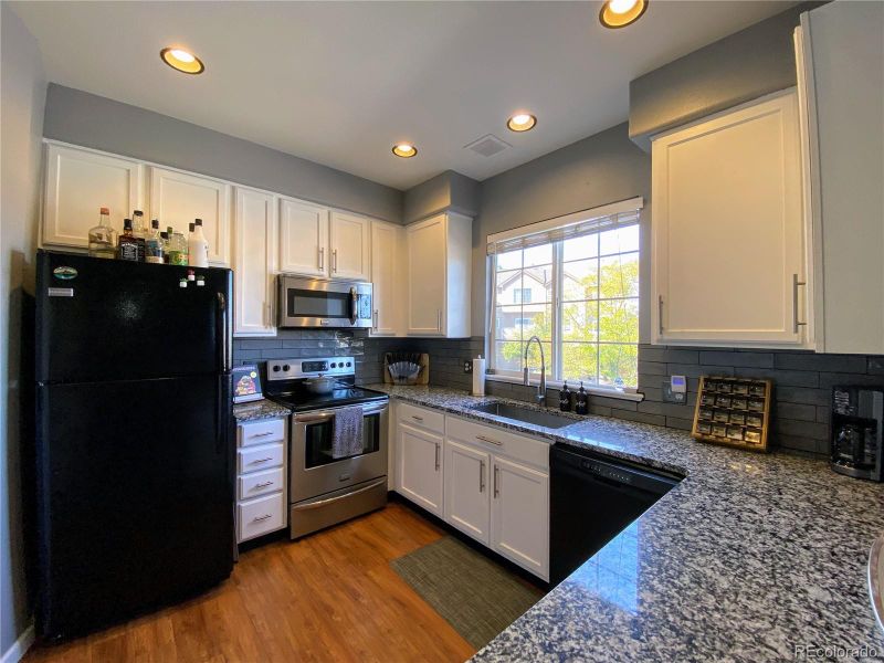 6835 S Webster St #B, Littleton, CO 80128