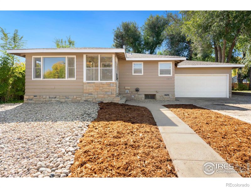 1817 Crestmore Pl, Fort Collins, CO 80521